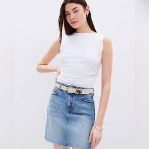 Ann Taylor LOFT Fresh Cut Denim Jean Skirt in Authentic Vintage Mid Wash Size 16 - Picture 1 of 9